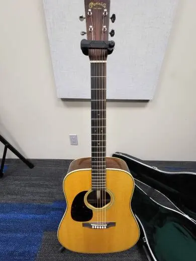Martin Guitars - HD-28 L 2